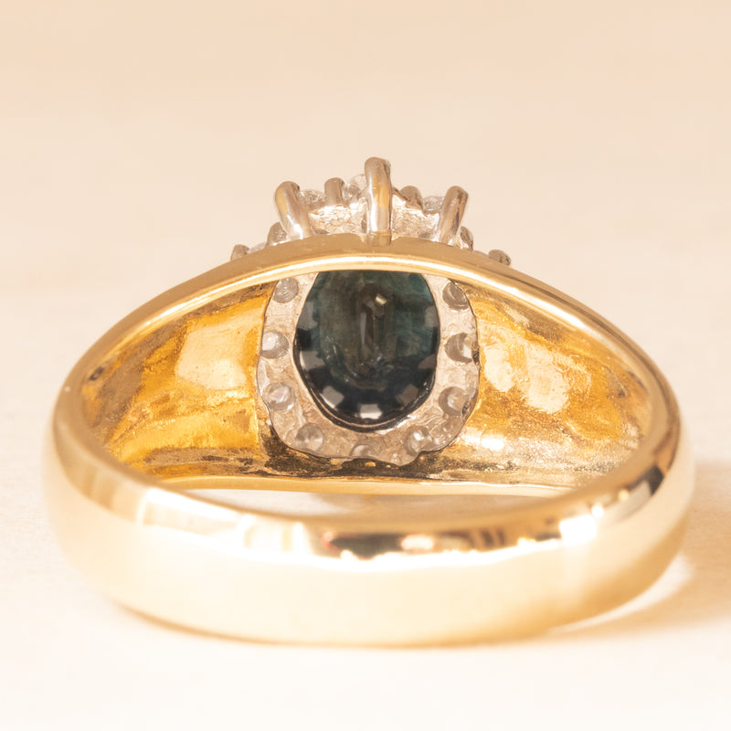 Anello a margherita vintage in oro giallo e bianco 14K con zaffiro (1ct ca.) e diamanti di taglio brillante (0.12ctw ca.), anni ‘60
