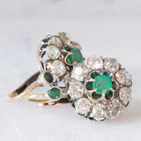 Orecchini antichi in oro giallo 18K e argento con smeraldi (0.30ctw ca.) e diamanti di taglio vecchia miniera (3ctw ca.), primi del ‘900