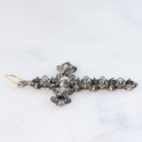 Pendente antico a forma di croce in argento e oro giallo 14K con diamanti di taglio rosetta, inizio ‘800