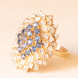 Anello vintage in oro giallo e bianco 8K con zaffiri (0.60ctw ca.) e diamanti, anni ‘80