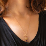 Vintage-Halskette mit Kette aus 9-karätigem Gelbgold und Anhänger aus 9-karätigem Gelbgold mit herzförmigem Amethyst und Diamanten
