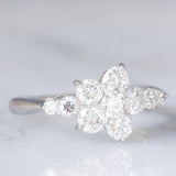 Anello a fiore vintage in platino con diamanti di taglio brillante (1ctw), anni ‘80
