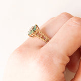 Vintage-Blumenring aus 9-karätigem Gelb- und Weißgold mit Smaragden (ca. 0.09 ctw) und Diamant (ca. 0.01 ct), 90er Jahre