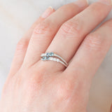 Anello contrarier vintage in platino con alessandriti (0.30ctw) e diamanti (0.21ctw)
