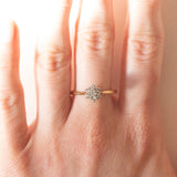 Vintage-Blumenring aus 18-karätigem Gelb- und Weißgold mit Diamanten im Brillantschliff (ca. 0.27 ctw), 1991