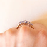 Vintage-Ring aus 9-karätigem Gelbgold mit floralem Dekor und Tansaniten (ca. 0.75 ctw), Jahr 2005