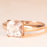 Solitario moderno in oro rosa 9K con morganite (1.50ct ca.), anno 2009