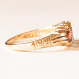 Vintage-Ring aus 9-karätigem Gelbgold mit Granat und Diamant (ca. 0.02 ctw), 60er Jahre