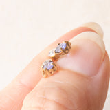 Vintage-Ohrringe aus 9-karätigem Gelb- und Weißgold mit Tansaniten (ca. 0.40 ctw) und Diamanten (ca. 0.04 ctw)