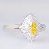 Anello ballerina in platino con diamante giallo (0.35ct) e diamanti bianchi (0.35ctw), anni ‘2000