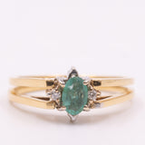 Raro anello girevole 2 in 1 in oro giallo e bianco 18K con smeraldo (0.30ct ca.) e diamanti di taglio brillante (0.20ctw ca.), anni ‘70/‘80
