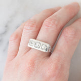 Trilogy Art Déco in oro bianco 18K con diamanti di taglio vecchio (1.60ctw ca.), anni ‘30/‘40