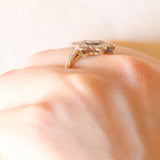 Antiker 18-Karat-Gelb- und Weißgold-Diamant-Blumenring im alten europäischen Schliff (ca. 0.88 ctw), 20er Jahre
