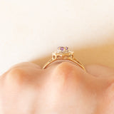 Anello vintage in oro giallo e bianco 9K con ametista (0.24ct ca.) e diamante, anni ‘70/‘80