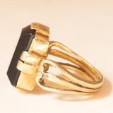 Антикварное кольцо из желтого золота 18 карат с ониксом, начало 900-х годов.