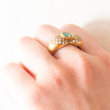 Vintage-Ring aus 18-karätigem Gelbgold mit Smaragd (ca. 0.50 ct) und Diamanten im Brillantschliff (ca. 0.66 ctw), 70er/80er Jahre