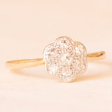 Vintage-Blumenring aus 18-karätigem Gelb- und Weißgold mit Diamanten (ca. 0.18 ctw), 40er/50er Jahre