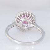 Anello a margherita moderno in platino con rubino (1.51ct) e diamanti (0.72ctw), anni ‘2000