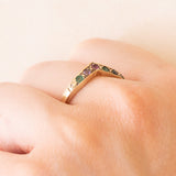 Vintage-Ring „Dearest“ aus 9 Karat Gelbgold mit Diamant, Smaragd, Amethyst, Rubin, Smaragd, Saphir und Turmalin, Jahr 1992