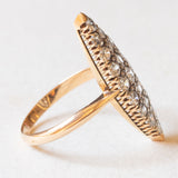 Antiguo anillo lanzadera de plata y oro amarillo de 18 quilates con diamantes de talla antigua (aprox. 1.50 quilates), años 10/20
