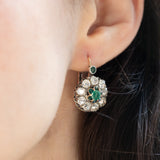 Orecchini antichi in oro giallo 18K e argento con smeraldi (0.30ctw ca.) e diamanti di taglio vecchia miniera (3ctw ca.), primi del ‘900