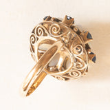 Винтажное кольцо с изображением пагоды из желтого золота 14 карат с сапфирами (около 1.20 карата) и опалами (около 1.10 карата), 70-е годы