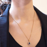 Gänseblümchen-Anhänger aus 18-karätigem Gelbgold mit Saphir (ca. 0.90 ct) und Diamanten im Brillantschliff (ca. 0.36 ctw), 70er Jahre