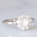 Anello a margherita vintage in platino con diamanti di taglio brillante (1.02ctw), anni ‘70/‘80