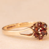 Vintage 9K Yellow Gold Flower Ring with Garnets (0.30ctw approx.)