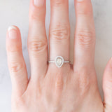 Anello a margherita a goccia in platino con diamanti (0.61ctw), anni ‘2000