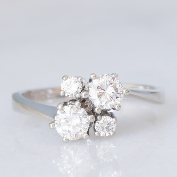 Anello vintage in oro bianco 14K con diamanti di taglio brillante (0.62ctw ca.), anni ‘70/‘80