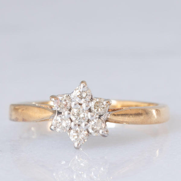 Anello a margherita vintage in oro giallo e bianco 9K con diamanti di taglio brillante (0.25ctw ca.), anni ‘80/‘90
