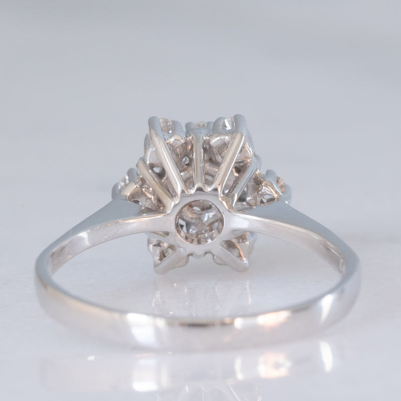 Anello a fiocco di neve in oro bianco 18K con diamanti (0.28ctw ca.), anni ‘70