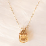 Vintage 9K Yellow Gold Chain Necklace with 9K Yellow Gold Pendant with Citrine Quartz and Peridots