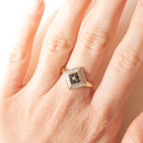 Bague vintage en or jaune et blanc 9 carats avec saphirs (environ 0.36 ct au total) et diamants (environ 0.06 ct au total), années 80/90