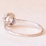 Retro-Solitär aus 18 Karat Weißgold mit Diamant im Brillantschliff (ca. 0.35 ct), 40er Jahre