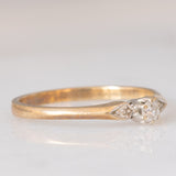 Trilogy vintage in oro giallo 9K con diamanti (centrale di taglio brillante e di 0.10ct ca.), anno 1995