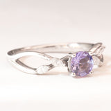 Vintage 18K white gold ring with tanzanite (approx. 0.40ct) and diamonds (approx. 0.12ctw), 80s/90s