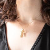 Paar Vintage-Anhänger in Kamm- und Scherenform