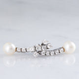 Orecchini pendenti vintage in oro bianco 14K con perle bianche e diamanti di taglio brillante (1.30ctw ca.), anni ‘70/‘80