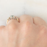 Anello vintage in oro giallo 9K con smeraldo (0.22ct ca.) e diamanti (0.03ctw ca.), anno 1988