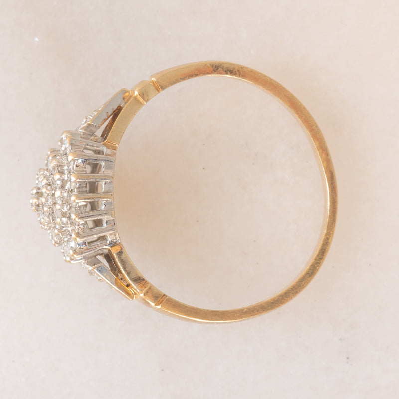 Anello a fiore vintage in oro giallo e bianco 9K con diamanti (0.20ctw ca.), anno 1994