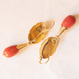 Vintage 2-in-1-Ohrringe aus 18 Karat Gelbgold mit roter Koralle, 50er Jahre