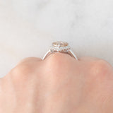 Anello a margherita vintage con diamante fancy di 1.68ct e con diamanti bianchi di contorno, anni ‘90/anni ‘2000