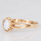 Vintage-Solitär aus 9-karätigem Gelbgold mit Opal (ca. 0.25 ct), 1982