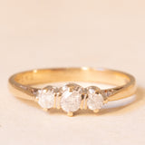 Vintage-Trilogie aus 9-karätigem Gelbgold mit Diamanten im Brillantschliff (ca. 0.25 ctw), ca. 70er/80er Jahre.