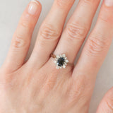 Anello a margherita vintage in oro giallo 9K con zaffiro (1ct ca.) e diamanti di taglio brillante (0.33ctw ca.), anno 1987