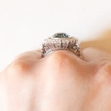Vintage-Gänseblümchen-Ring aus 18 Karat Weißgold mit hellblauem Zirkon (ca. 4.50 ct) und Diamanten (ca. 0.84 ctw)