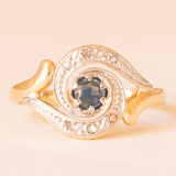 Art-Déco-Tourbillion-Ring aus 18-karätigem Gelb- und Weißgold mit Saphir (ca. 0.15 ct) und Diamanten im Rosettenschliff, 30er Jahre