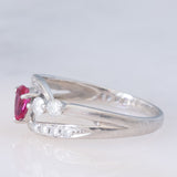 Anello vintage in platino con rubino (0.37ct) e diamanti (0.43ctw), anni ‘90/anni ‘2000